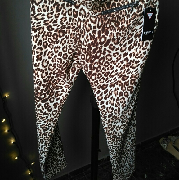 New!!! Guess pants with tags - Picture 8 of 8